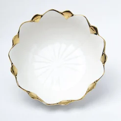 Antique Off White Ceramic Serving Dish - 21 x 21 x 7CM
