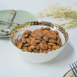Antique Off White Ceramic Round Serving Dish - 14 x 14 x 6CM