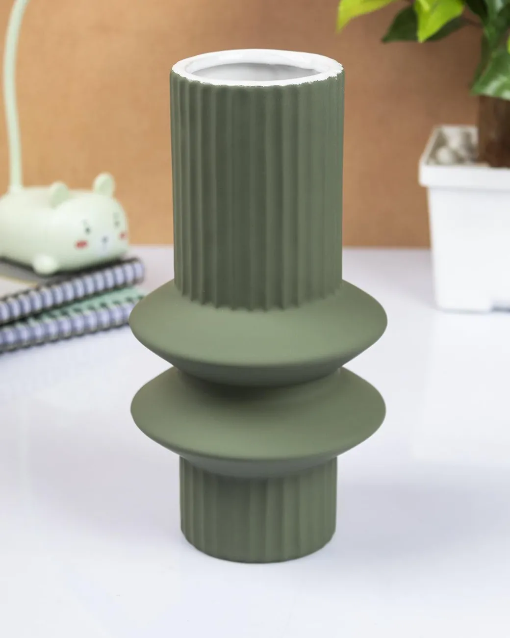 Ceramic, Vase, Round Body, Matt : Finish, Multicolor