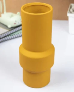 Ceramic, Vase, Solid, Matt : Finish, Multicolor