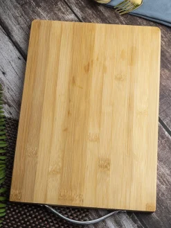 Chopping Board, with Metal Handle, Wooden Finish, Natural Wood Colour, Bamboo