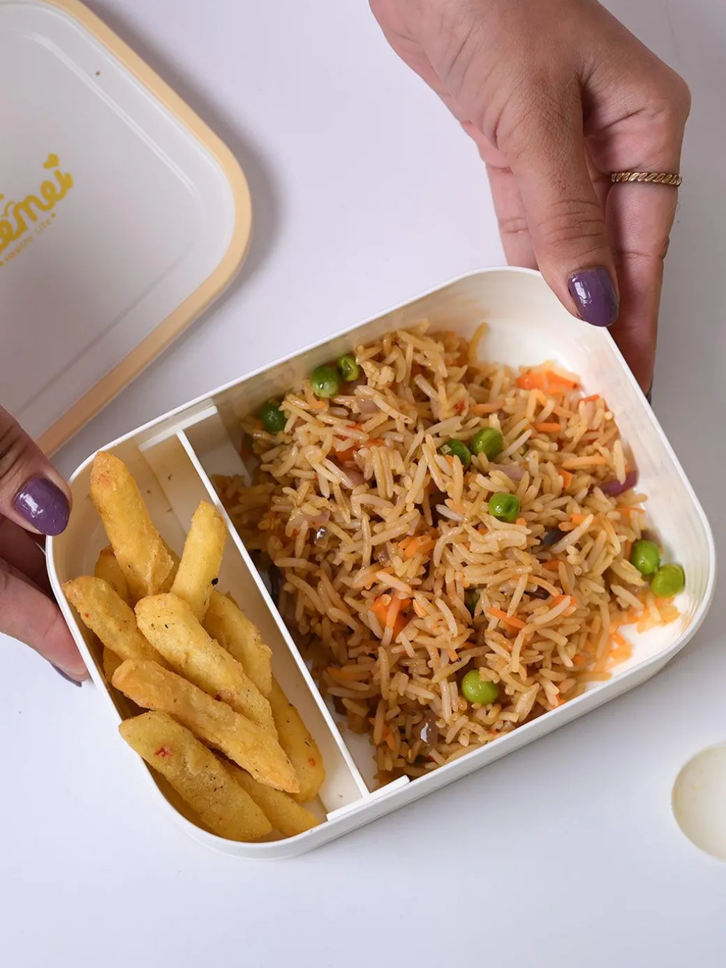 Cream Rectangle Lunch Box - 580 ML