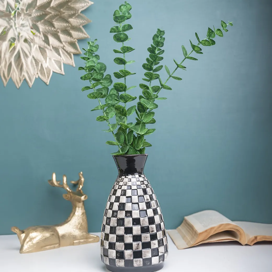 Decorative Flower Vase - Black and White