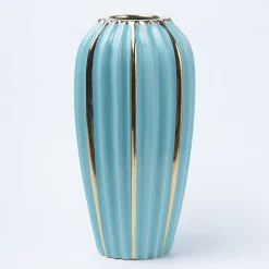 Emrald Ceramic Vase - Ribbed Design, Flower Holder