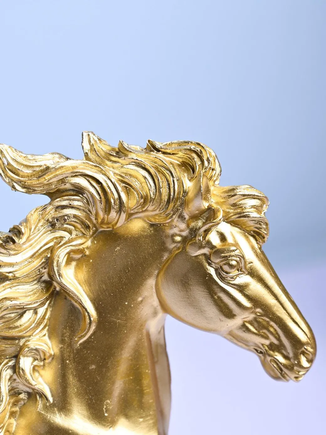 Majestic Horse Decor Object - Golden & Black Elegance