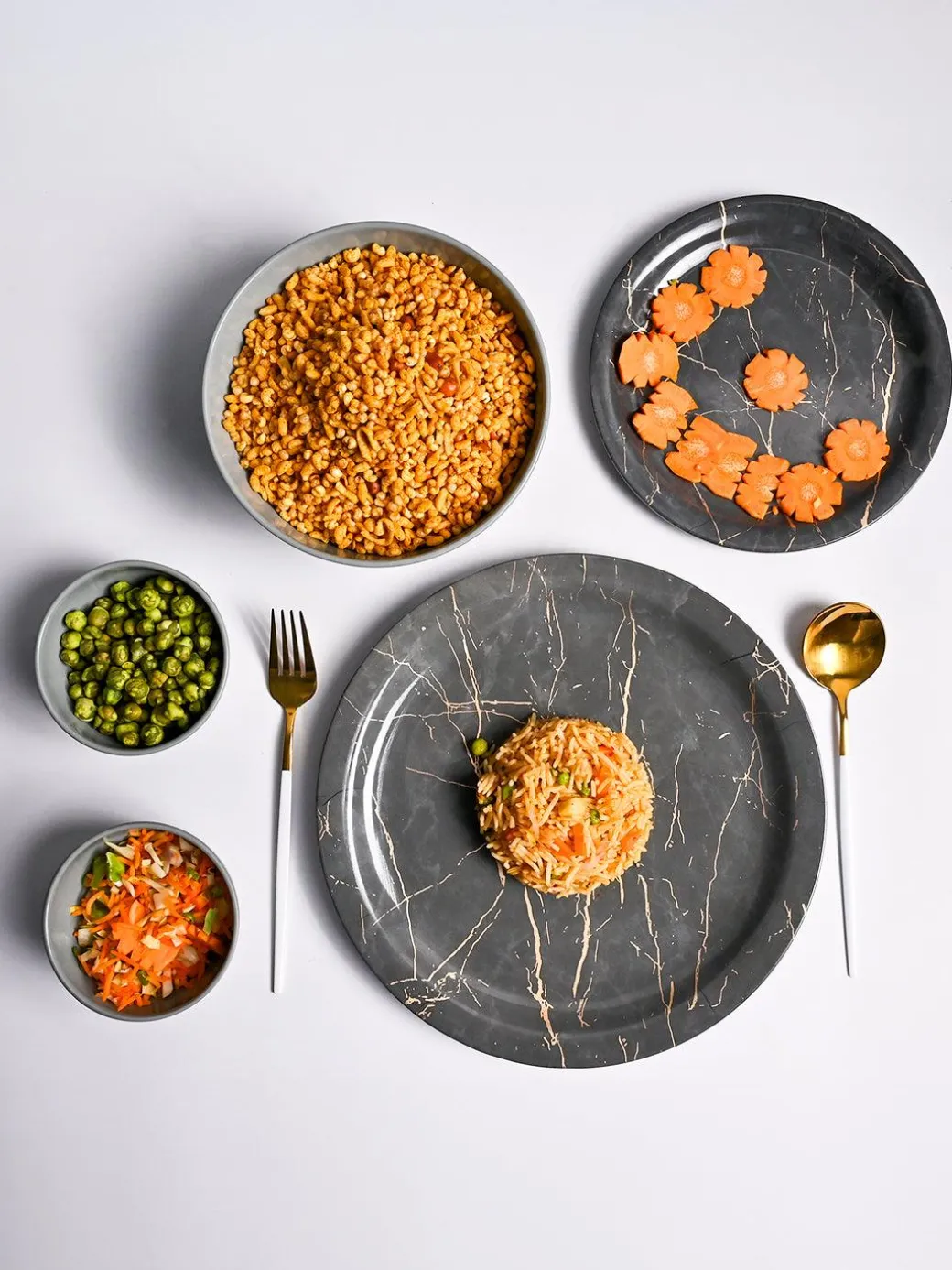 MARKET99 Grey Static Dinner Set