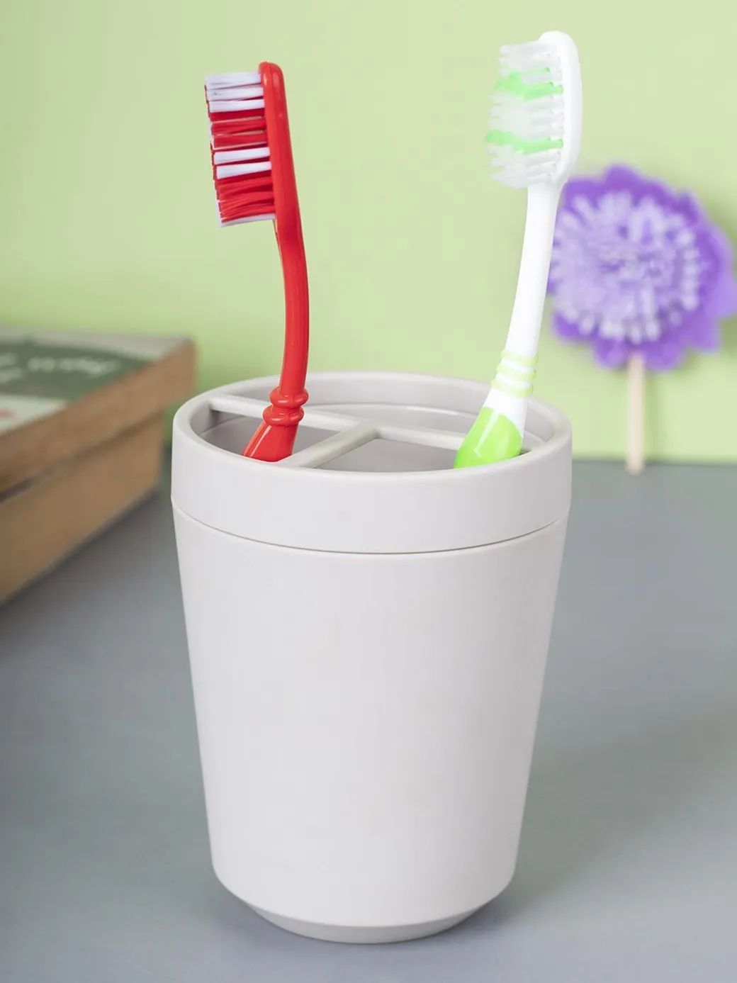 Market99 Premium Quality Toothbrush Holder