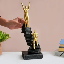 MARKET99 Resin Staircase Decor Object in Black & Golden