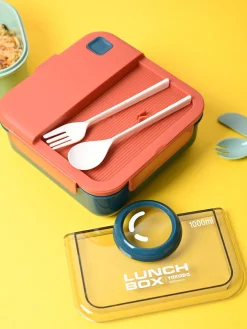 Vibrant Red Lunch Set: 1 Spoon, 1 Fork & 1 Box