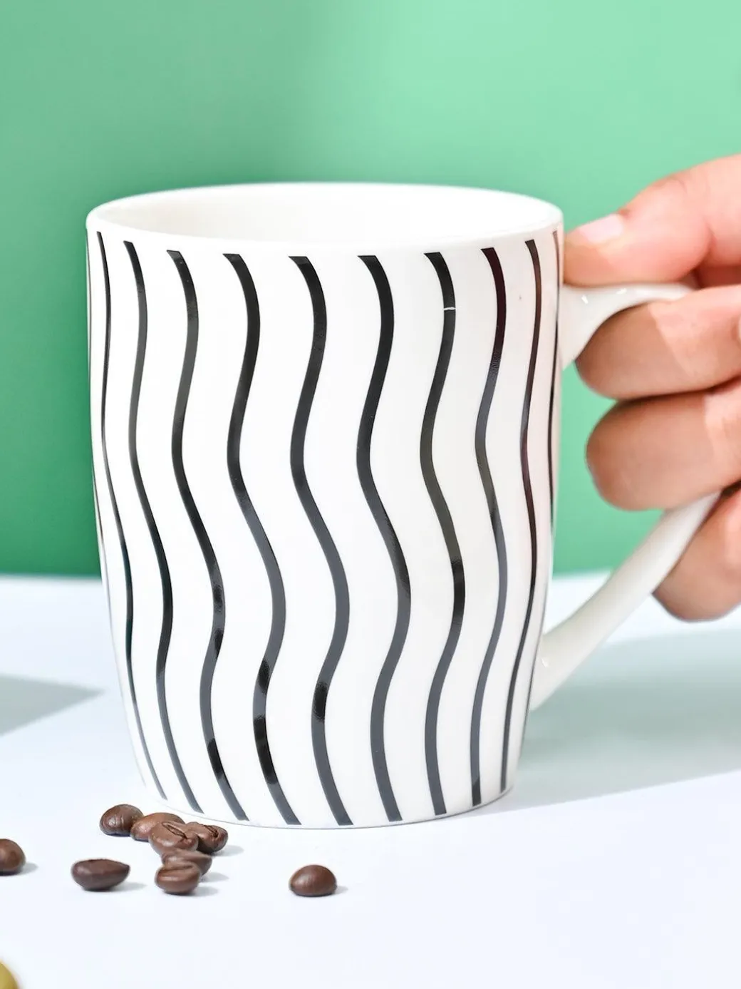VON CASA Black & White Mug - 380Ml