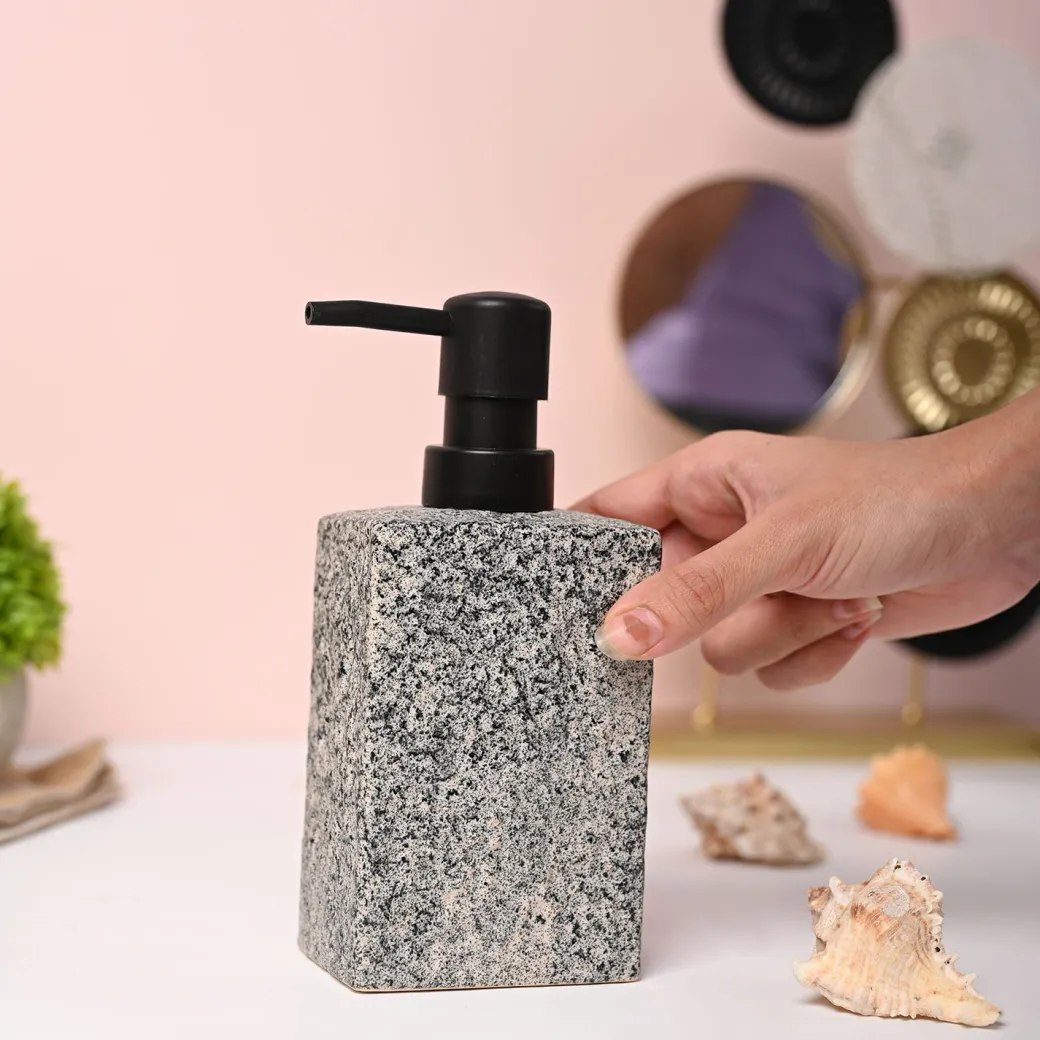 VON CASA Black Soap Dispenser - 350ml