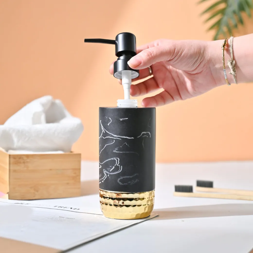 VON CASA Charcole Soap Dispenser - 200Ml
