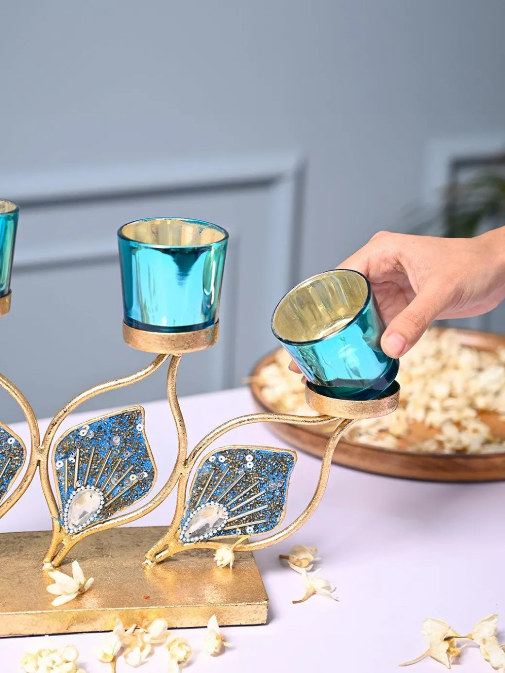 VON CASA Decorative 5 Votive Tea Light Holder With Metal Stand