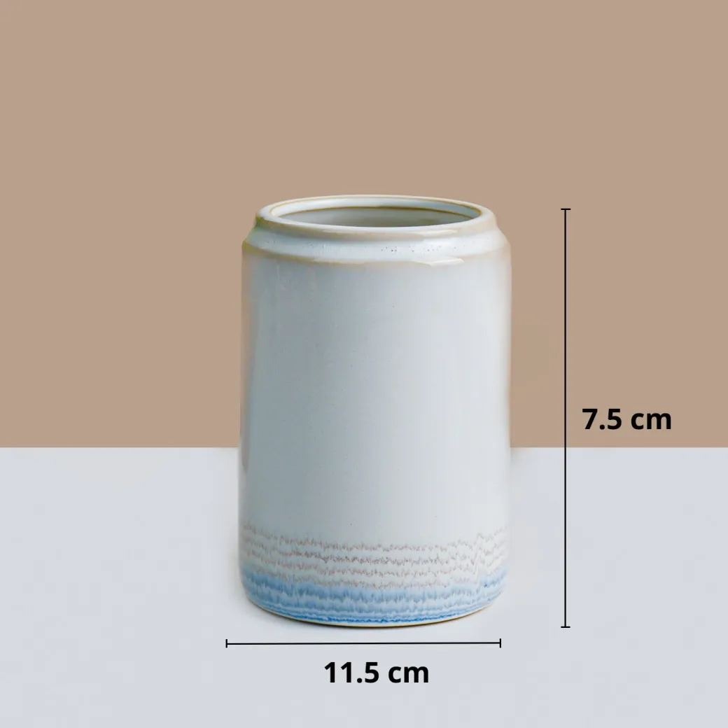 VON CASA Fine-Lined Ceramic Tooth Brush Holder (White)