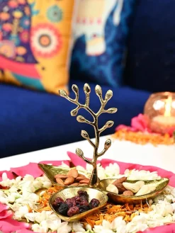 VON CASA Golden Leaf Shape Dry Fruit Tray