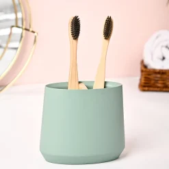 VON CASA Green Polyresin Toothbrush Holder