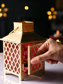 VON CASA Iron Golden + Red Lantern