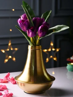 VON CASA Metal Flower Vase - Surahi Shaped